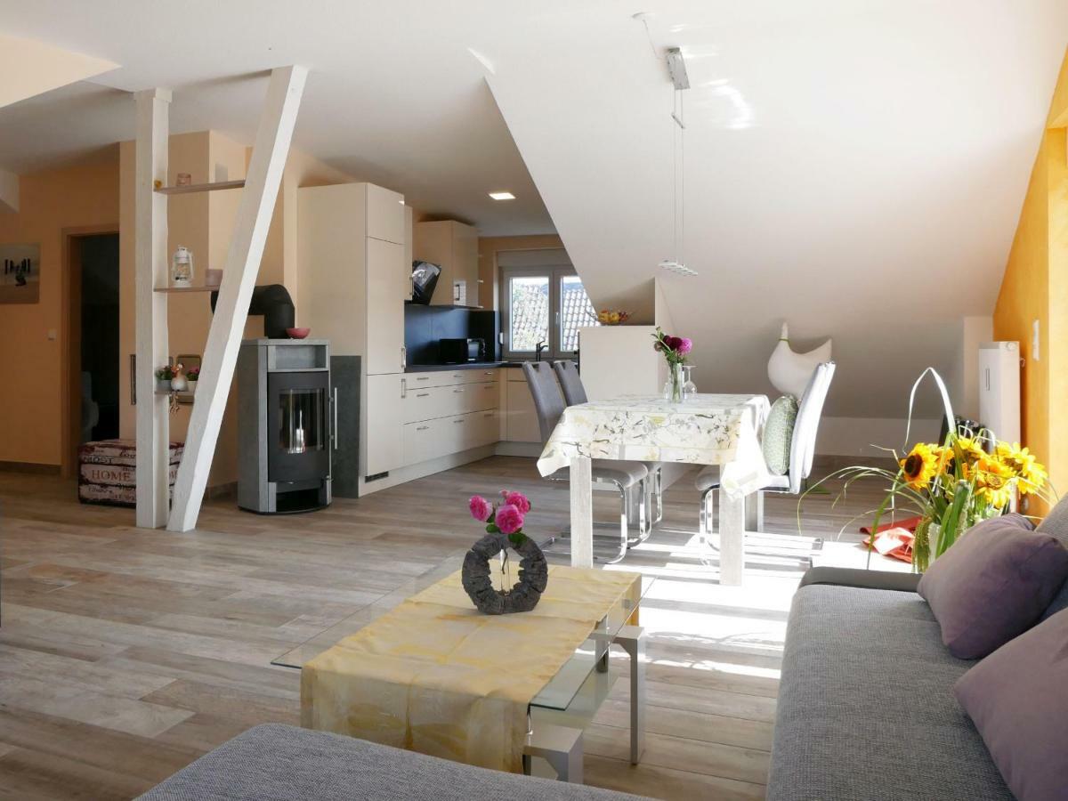 Ferienwohnung Kirschbluete Mosbach  Exterior foto